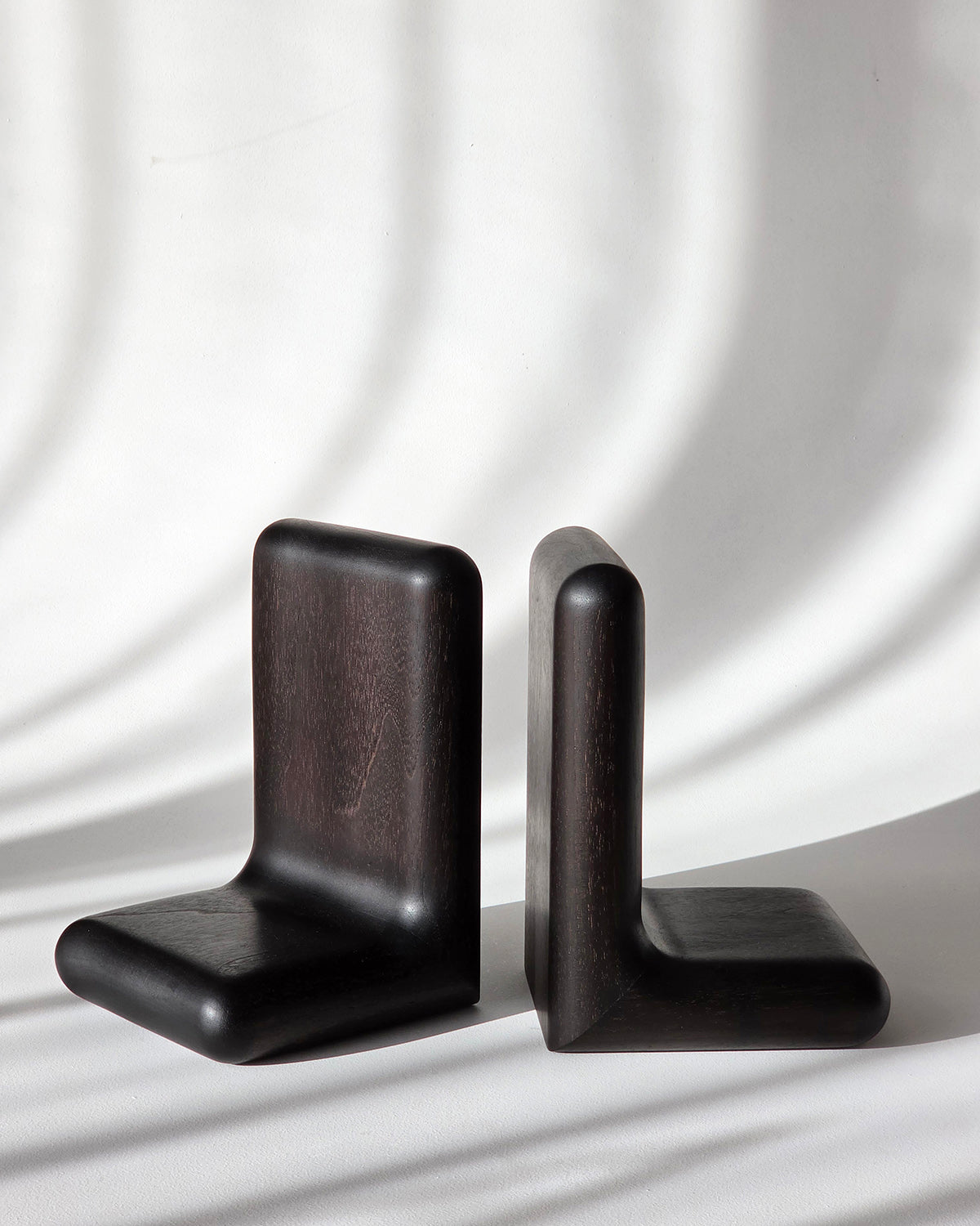 Hippo Book Ends