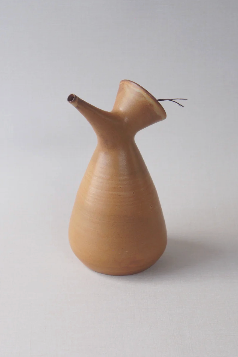 Noot Noot ceramic oil dispenser with long narrow spout by Kura Studio, handmade Australian stoneware – alternate view