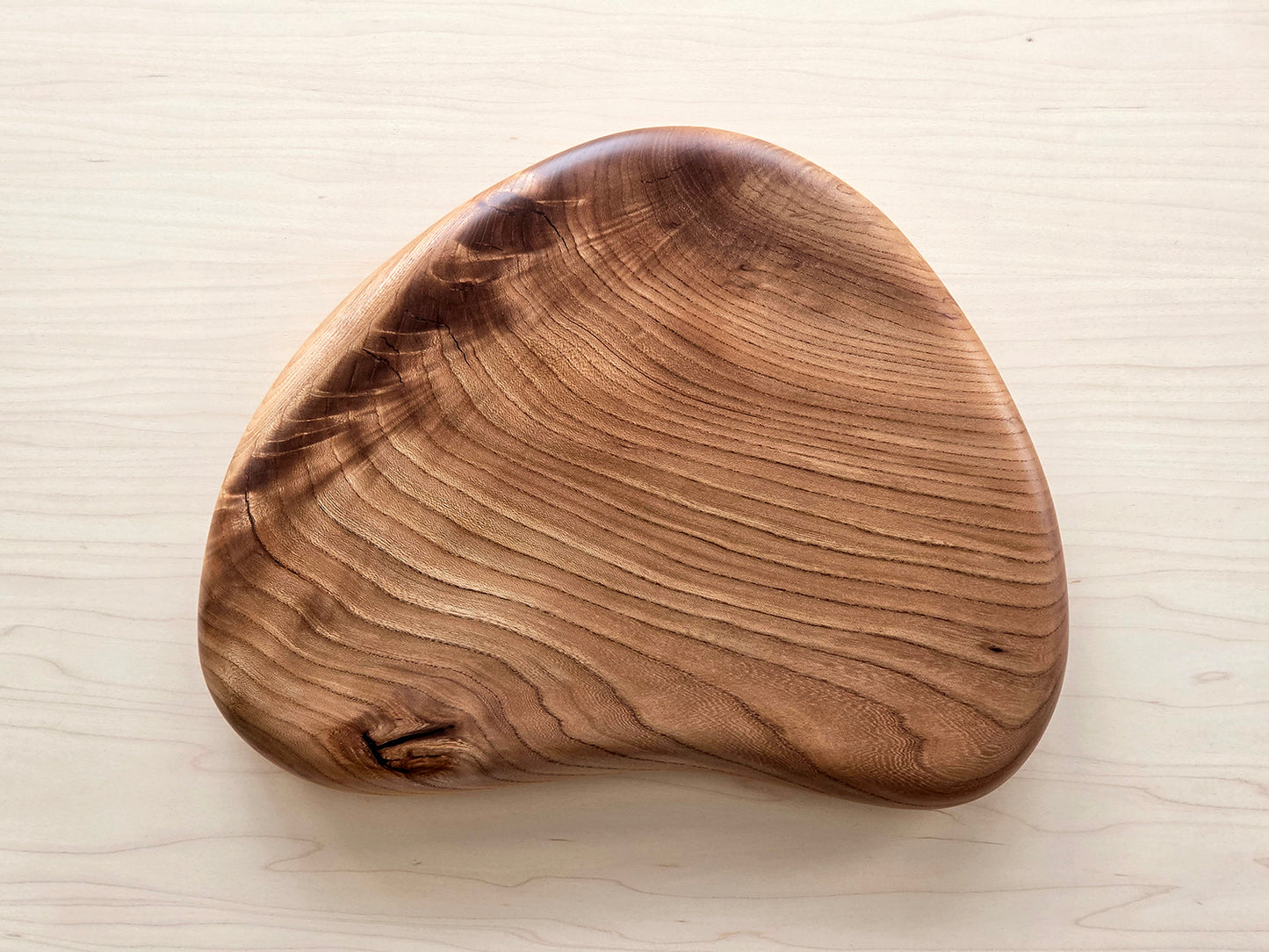 Pebble Board — Elm