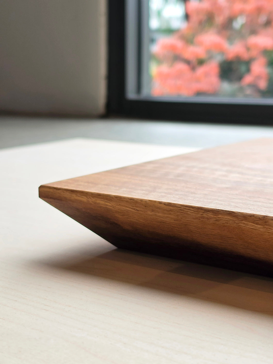 Bevelled Cutting Board in Marri by Nathan Day Design – detail