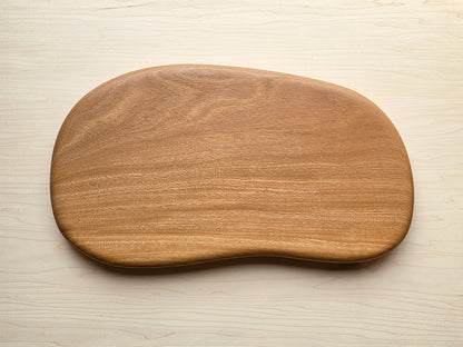 Tuart Charcuterie Board by Nathan Day Design, handcrafted one-of-a-kind timber serving board – detail
