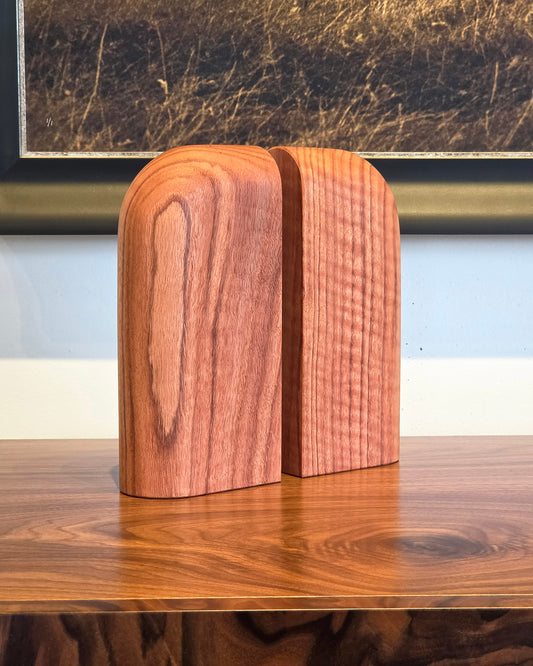 Wil-ya Bookend in curly Jarrah by Nathan Day Design, sculptural handcrafted timber bookend – alternate view